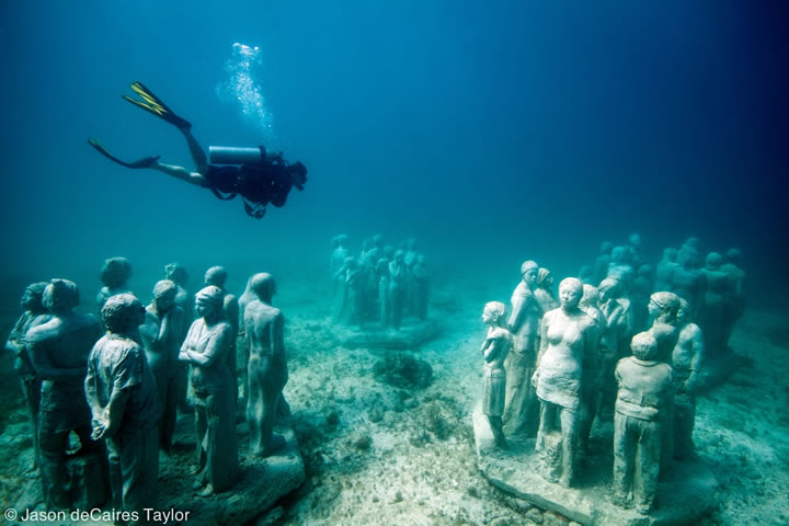 Jason deCaires Taylor.