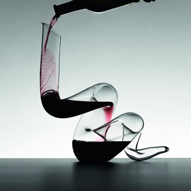 Spiral decanter.