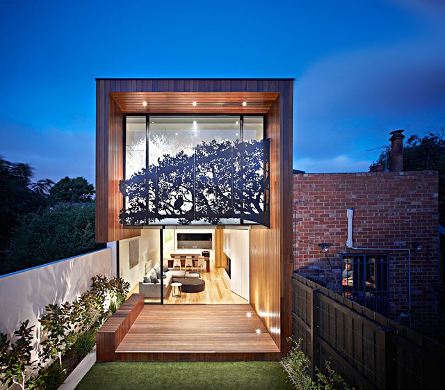 This is how you row house.