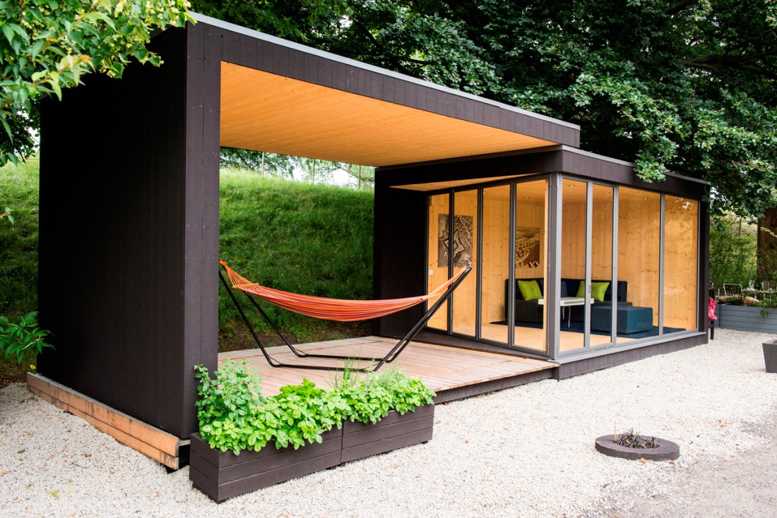 Collapsible Office.
